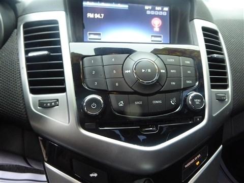 Chevrolet Cruze Limited 4dr Sdn Auto LT w/1LT 2016