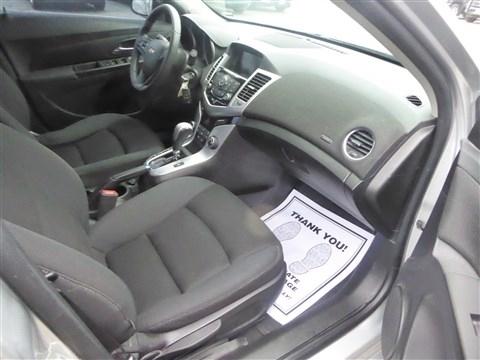 Chevrolet Cruze Limited 4dr Sdn Auto LT w/1LT 2016