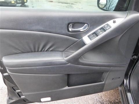 Nissan Murano 2WD 4dr SL 2010