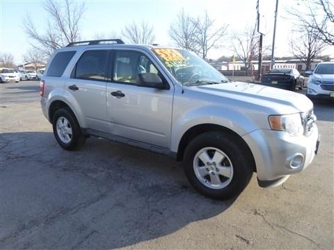 Ford Escape FWD 4dr XLT 2011