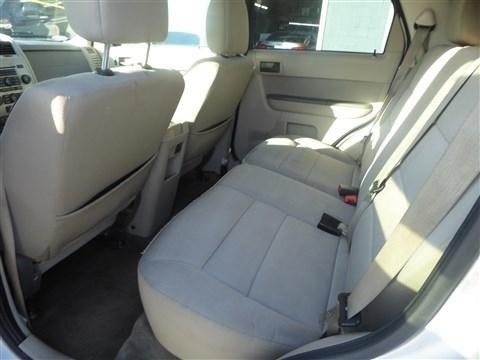 Ford Escape FWD 4dr XLT 2011