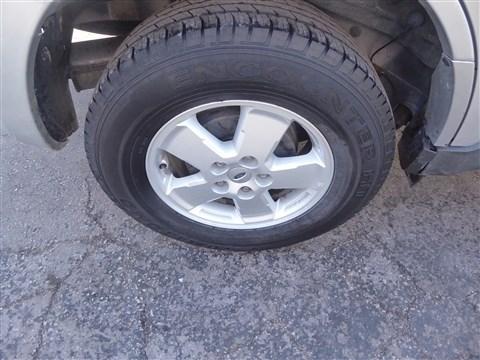 Ford Escape FWD 4dr XLT 2011