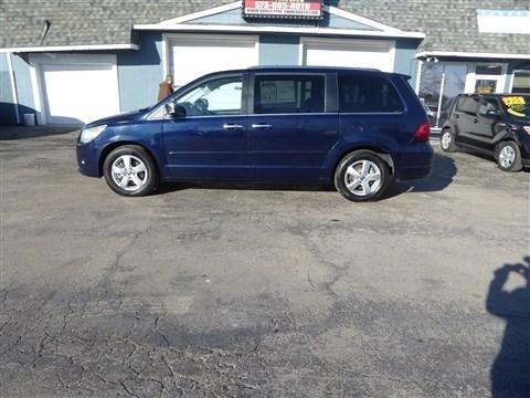 Volkswagen Routan 4dr Wgn SEL Premium 2014