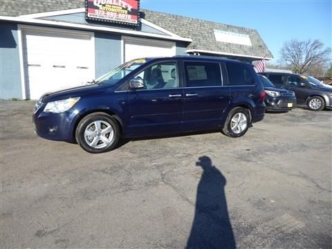 Volkswagen Routan 4dr Wgn SEL Premium 2014