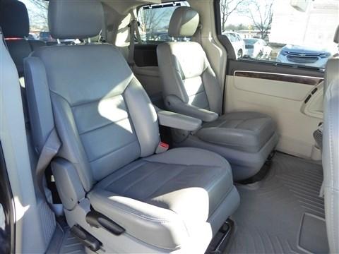 Volkswagen Routan 4dr Wgn SEL Premium 2014