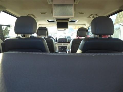 Volkswagen Routan 4dr Wgn SEL Premium 2014