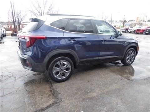 Kia Seltos S IVT AWD 2024