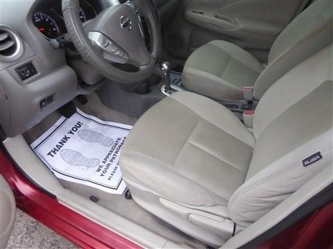 Nissan Versa 4dr Sdn CVT 1.6 S Plus 2016