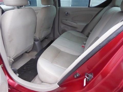 Nissan Versa 4dr Sdn CVT 1.6 S Plus 2016