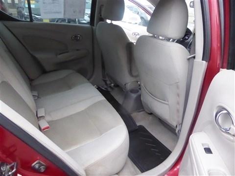 Nissan Versa 4dr Sdn CVT 1.6 S Plus 2016