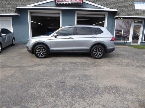 Volkswagen Tiguan 2.0T SE R-Line Black FWD 2021