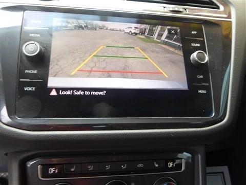 Volkswagen Tiguan 2.0T SE R-Line Black FWD 2021