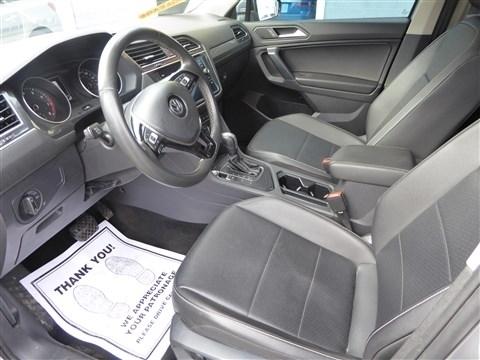 Volkswagen Tiguan 2.0T SE R-Line Black FWD 2021