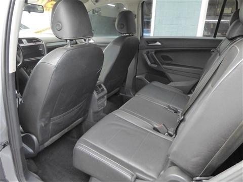 Volkswagen Tiguan 2.0T SE R-Line Black FWD 2021