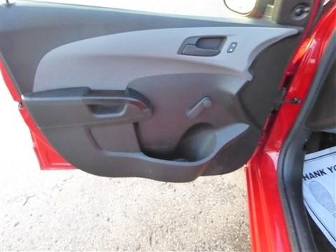 Chevrolet Sonic 5dr HB LT w/1FL 2020