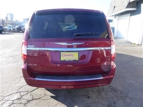 Chrysler Town & Country 4dr Wgn Touring-L 2015