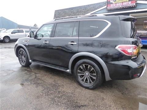 Nissan Armada 4x4 Platinum 2017