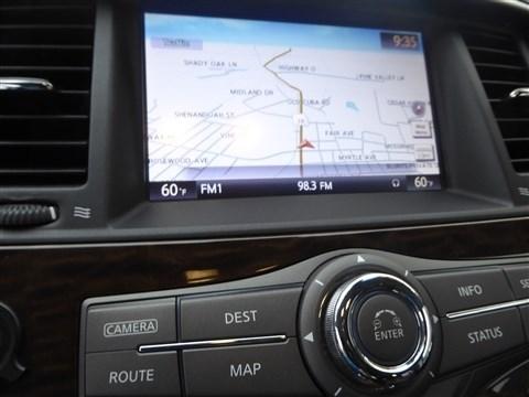 Nissan Armada 4x4 Platinum 2017