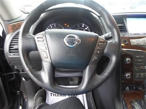 Nissan Armada 4x4 Platinum 2017