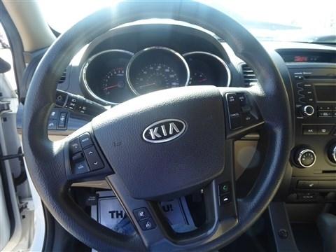 Kia Sorento 2WD 4dr I4-GDI LX 2012