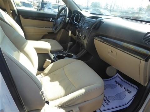 Kia Sorento 2WD 4dr I4-GDI LX 2012