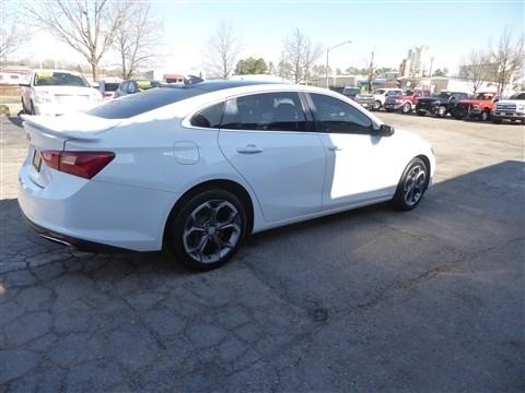 Chevrolet Malibu 4dr Sdn RS w/1SP 2019