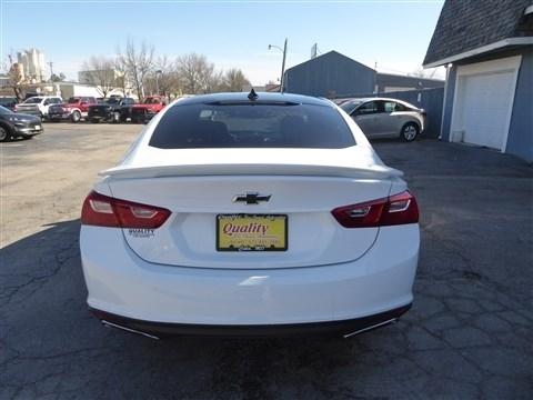 Chevrolet Malibu 4dr Sdn RS w/1SP 2019