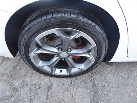 Chevrolet Malibu 4dr Sdn RS w/1SP 2019