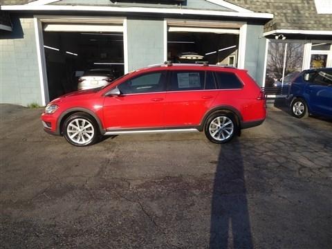 Volkswagen Golf Alltrack 1.8T SEL DSG 2017