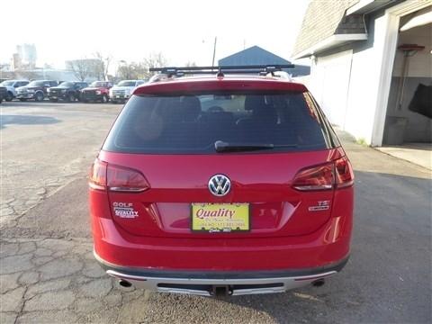 Volkswagen Golf Alltrack 1.8T SEL DSG 2017