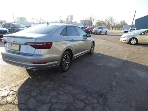 Volkswagen Jetta R-Line Auto 2021