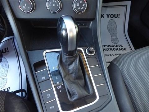 Volkswagen Jetta R-Line Auto 2021