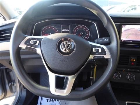 Volkswagen Jetta R-Line Auto 2021