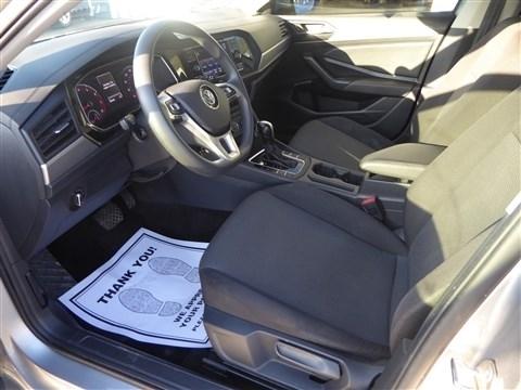 Volkswagen Jetta R-Line Auto 2021