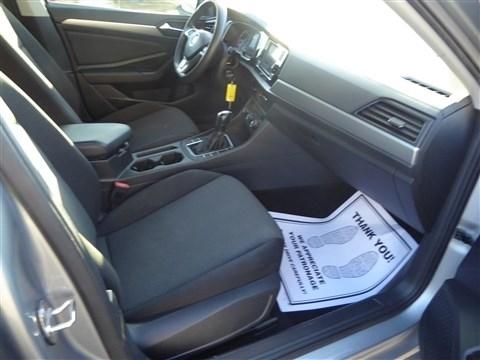 Volkswagen Jetta R-Line Auto 2021