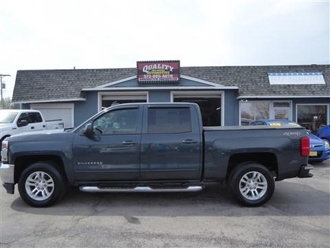 2017 Chevrolet Silverado 1500 4WD Crew Cab 143.5" LT w/1LT
