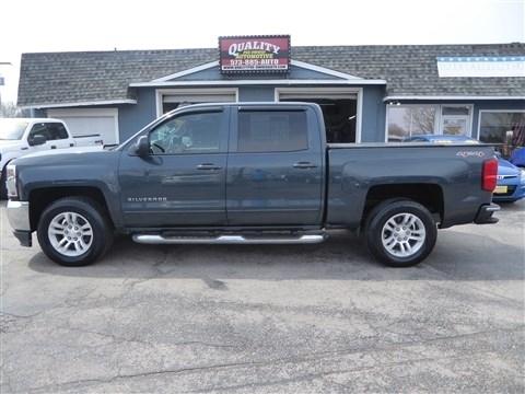 Chevrolet Silverado 1500 4WD Crew Cab 143.5" LT w/1LT 2017