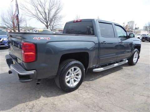 Chevrolet Silverado 1500 4WD Crew Cab 143.5" LT w/1LT 2017