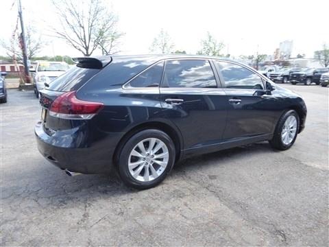 Toyota Venza 4dr Wgn I4 AWD XLE (Natl) 2013