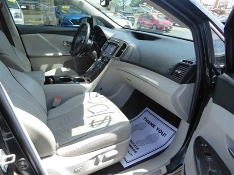 Toyota Venza 4dr Wgn I4 AWD XLE (Natl) 2013