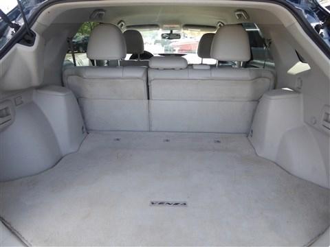 Toyota Venza 4dr Wgn I4 AWD XLE (Natl) 2013