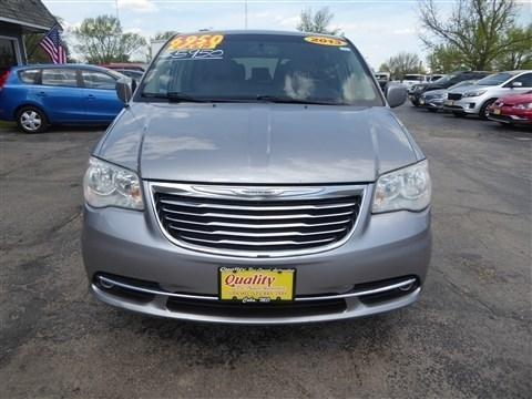 Chrysler Town & Country 4dr Wgn Touring 2013