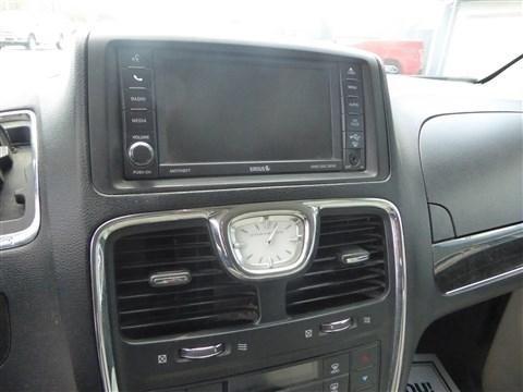 Chrysler Town & Country 4dr Wgn Touring 2013