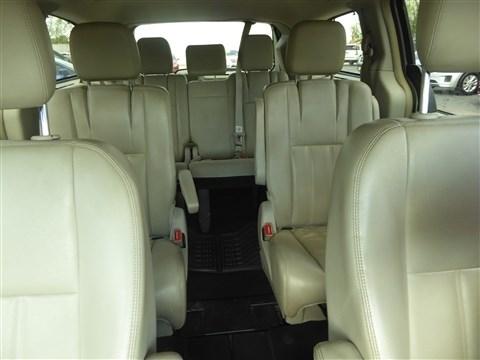 Chrysler Town & Country 4dr Wgn Touring 2013