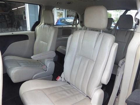 Chrysler Town & Country 4dr Wgn Touring 2013