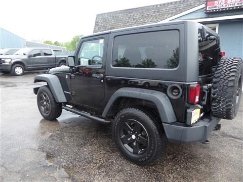 Jeep Wrangler 4WD 2dr Rubicon 2012