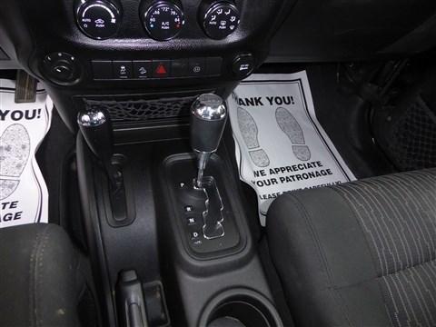 Jeep Wrangler 4WD 2dr Rubicon 2012