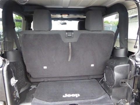 Jeep Wrangler 4WD 2dr Rubicon 2012
