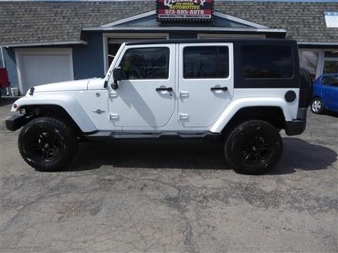 Jeep Wrangler Unlimited 4WD 4dr Freedom Edition 2012