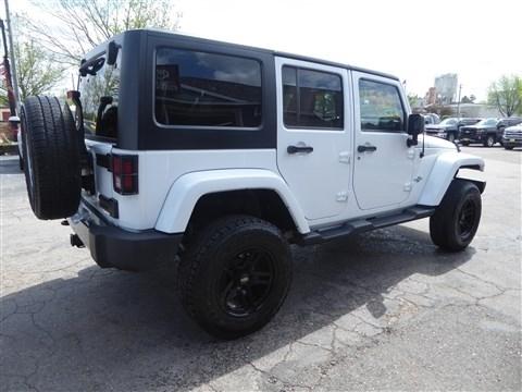 Jeep Wrangler Unlimited 4WD 4dr Freedom Edition 2012